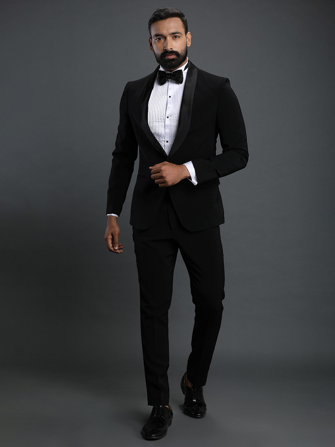 Black Polynosic Tuxedo
