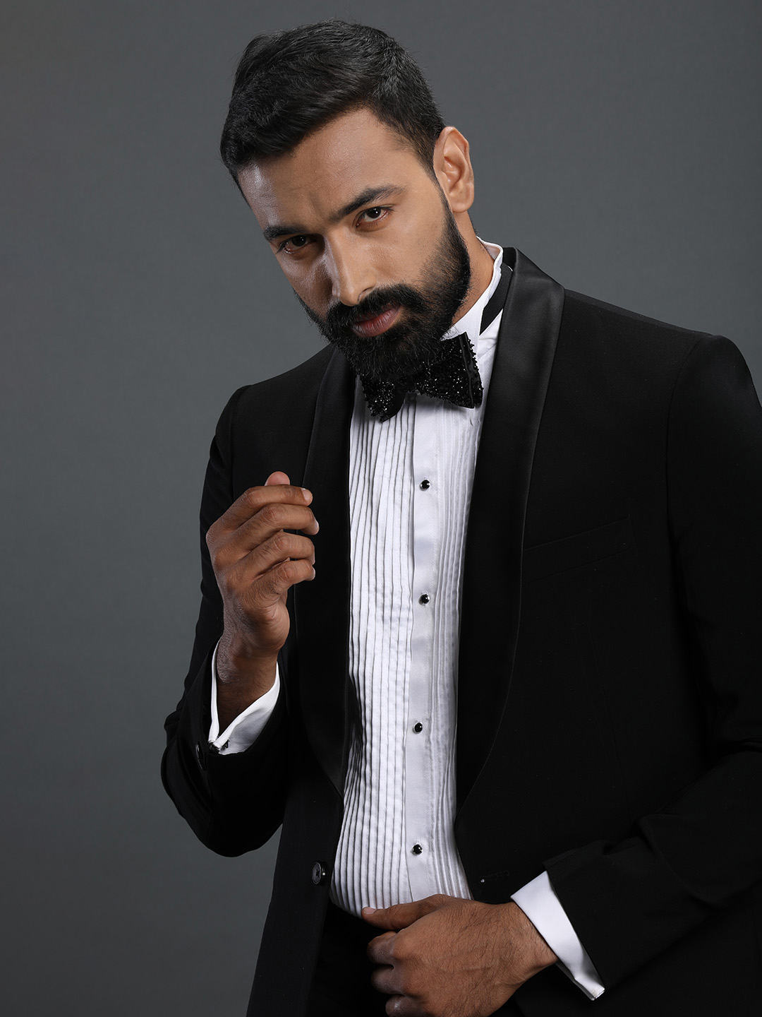 Black Polynosic Tuxedo
