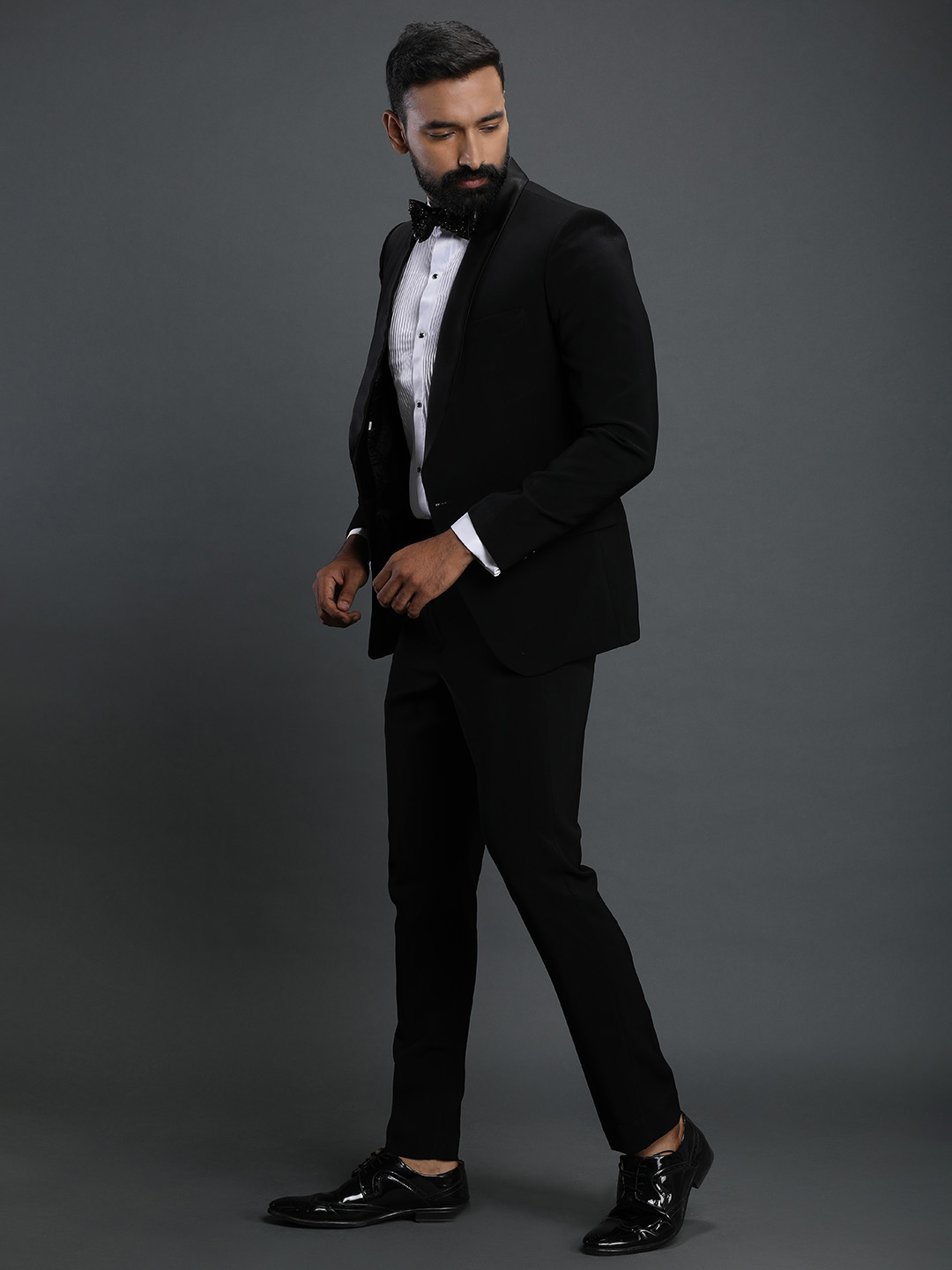 displaying image of Black Polynosic Tuxedo
