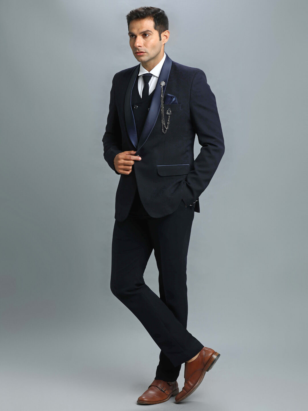 Candidmen: Blue Slight Subtle Embroidery 3 Piece Suit