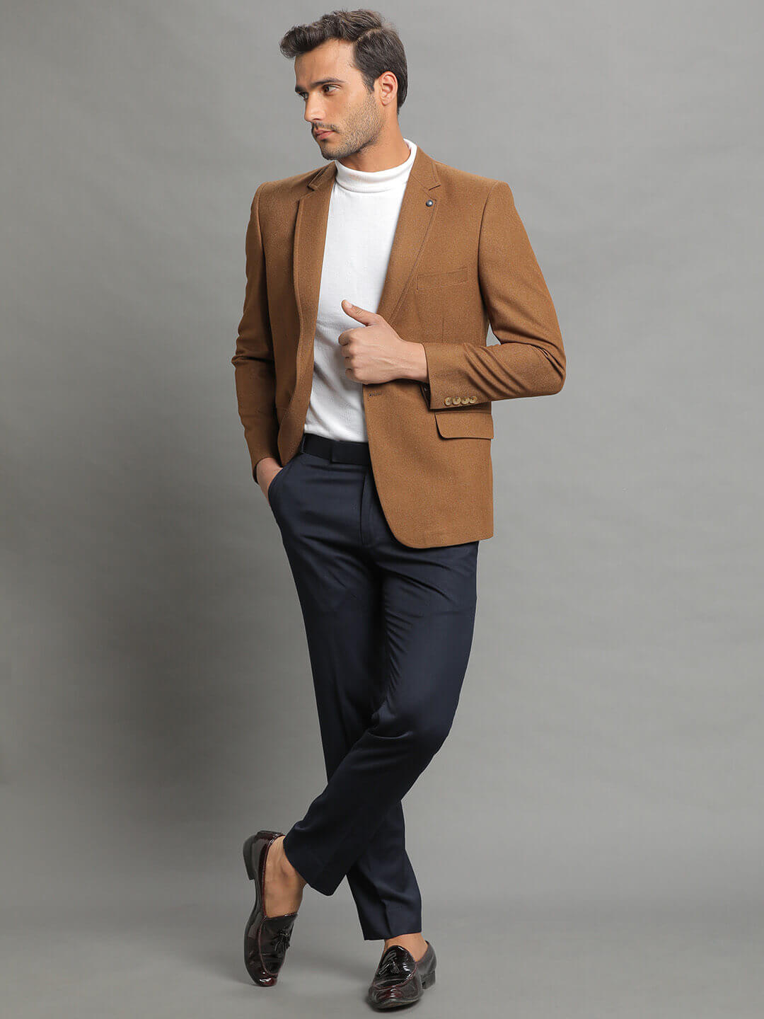 displaying image of Brown Double Twede Blazer