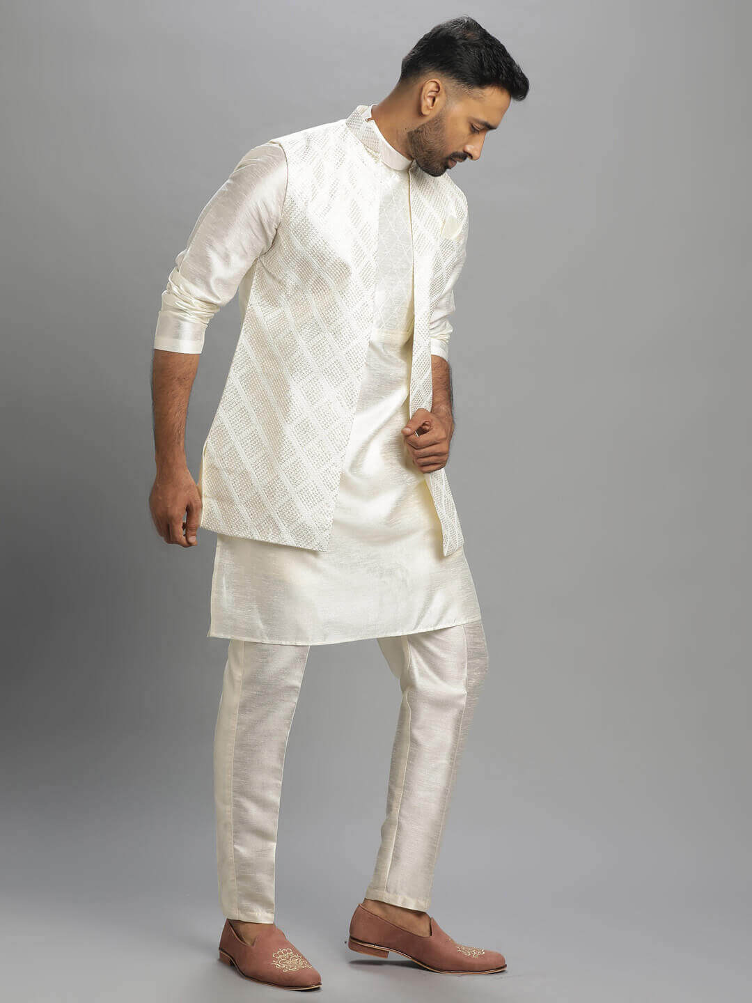 White Long Kurta Pyjama Bandi